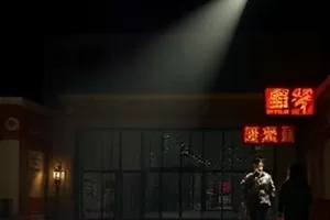 《城市的背面》城市观察封面，夜色中的后街与卷帘门